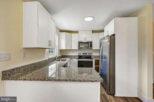 212 LEWIS DR, Laurel, DE 19956