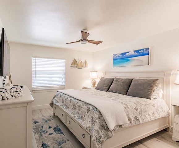 6020 MIDNIGHT PASS ROAD 12, Sarasota, FL 34242