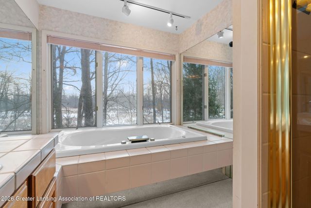 1235 Woodwind Trail, Haslett, MI 48840