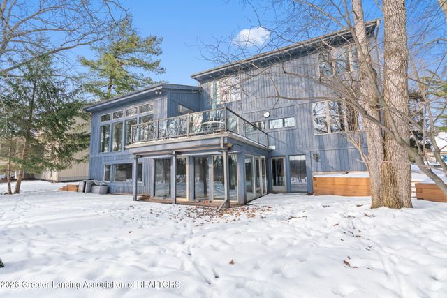 1235 Woodwind Trail, Haslett, MI 48840