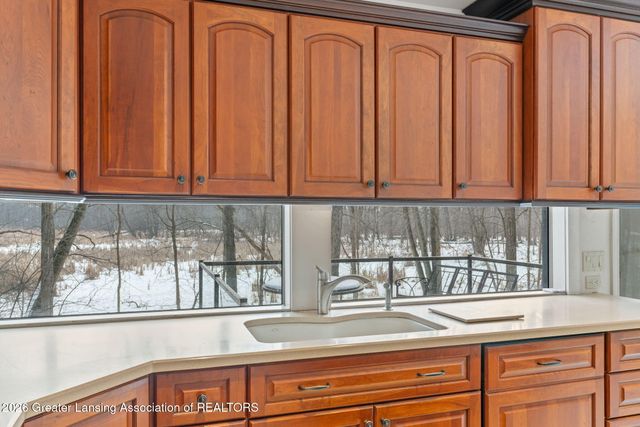 1235 Woodwind Trail, Haslett, MI 48840