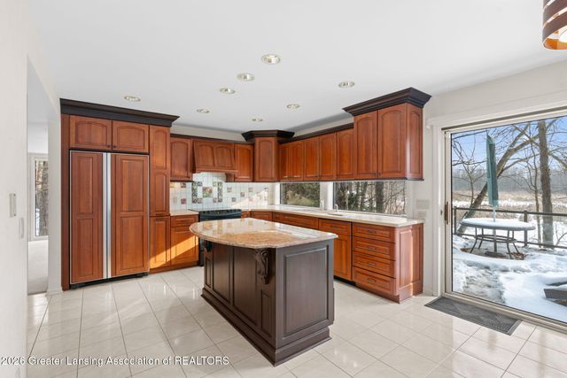 1235 Woodwind Trail, Haslett, MI 48840