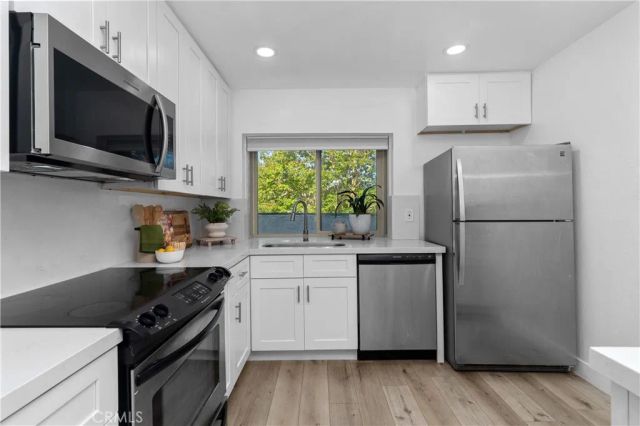 2 Evening Breeze, Irvine, CA 92603