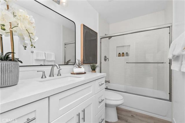 2 Evening Breeze, Irvine, CA 92603