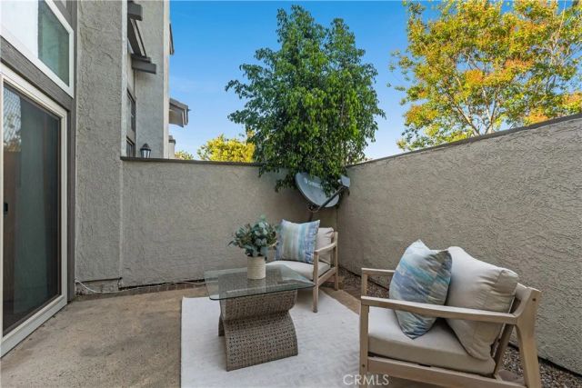 2 Evening Breeze, Irvine, CA 92603