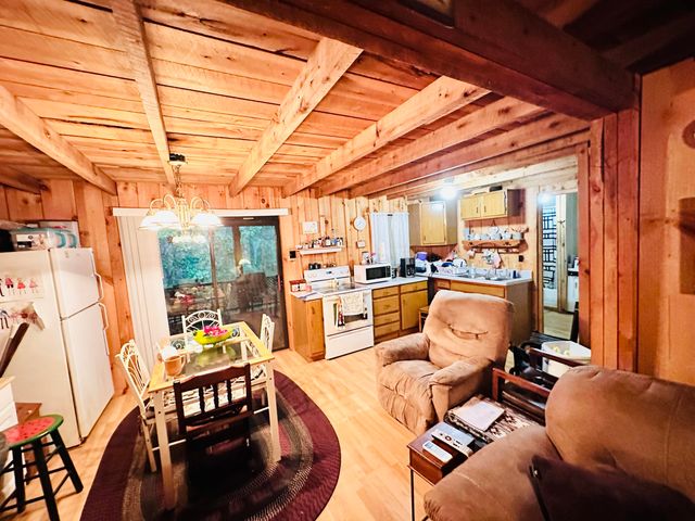 342 Tilleys Lane, Wellington, KY 40387