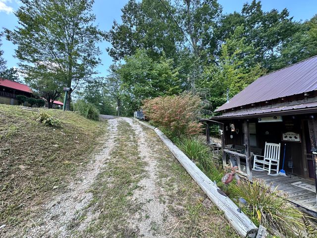 342 Tilleys Lane, Wellington, KY 40387