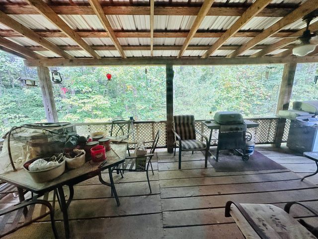 342 Tilleys Lane, Wellington, KY 40387