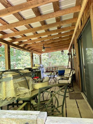 342 Tilleys Lane, Wellington, KY 40387