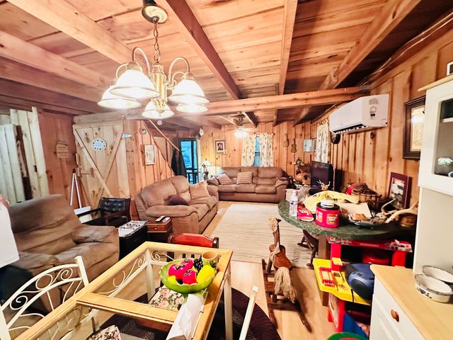 342 Tilleys Lane, Wellington, KY 40387