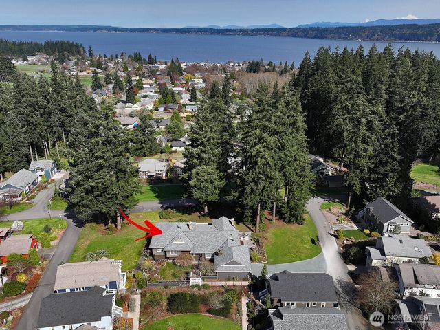1093 Village Loop, Langley, WA 98260