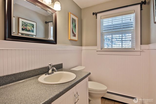 1093 Village Loop, Langley, WA 98260