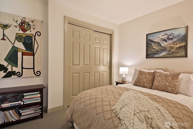 1093 Village Loop, Langley, WA 98260