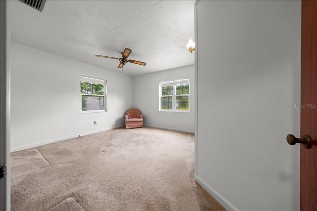 1142 NE 8TH STREET, Ocala, FL 34470