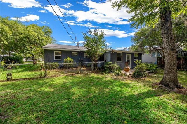 1142 NE 8TH STREET, Ocala, FL 34470