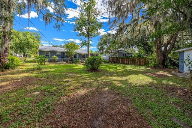 1142 NE 8TH STREET, Ocala, FL 34470