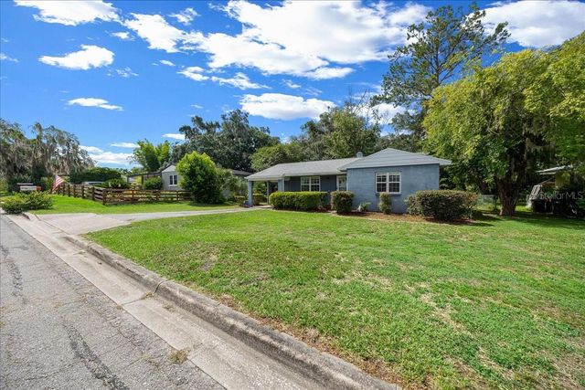 1142 NE 8TH STREET, Ocala, FL 34470