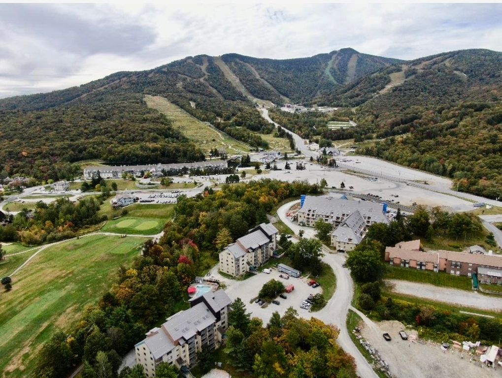 137 E Mountain Rd # 2-B-7, Killington, VT 05751
