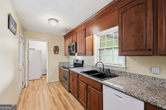 282 Wall Bridge Road, Clarkesville, GA 30523