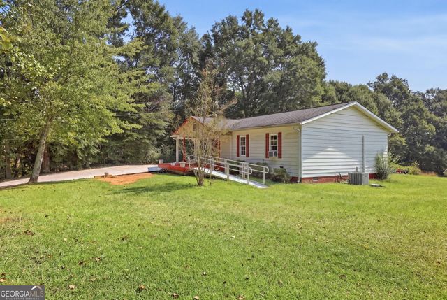 282 Wall Bridge Road, Clarkesville, GA 30523