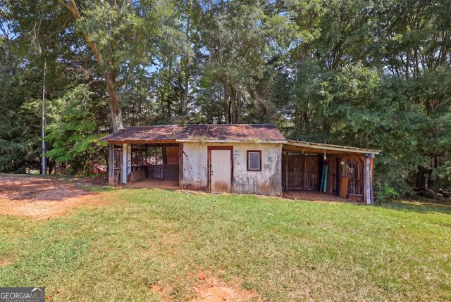 282 Wall Bridge Road, Clarkesville, GA 30523