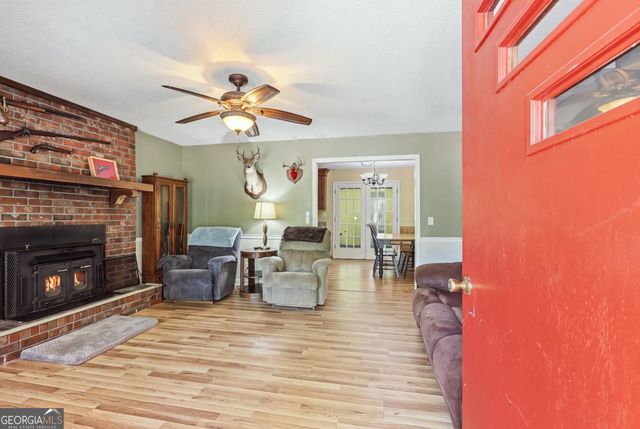 282 Wall Bridge Road, Clarkesville, GA 30523