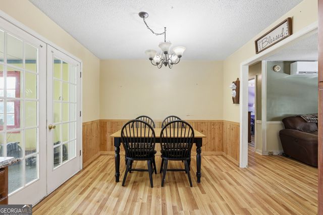 282 Wall Bridge Road, Clarkesville, GA 30523
