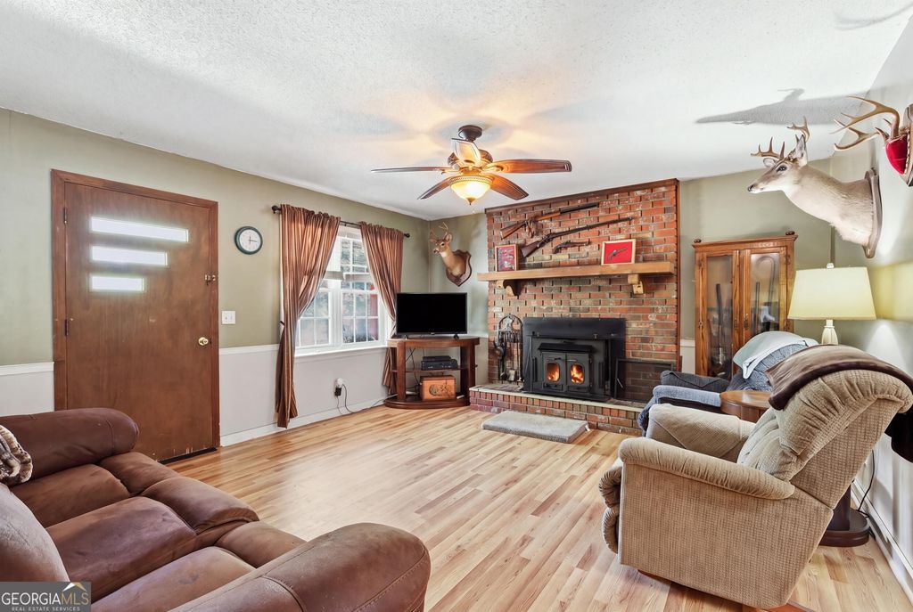 282 Wall Bridge Road, Clarkesville, GA 30523 — photo 5