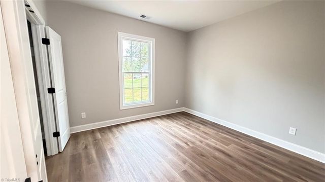 7219 Wanda Vista Lane, Pfafftown, NC 27040