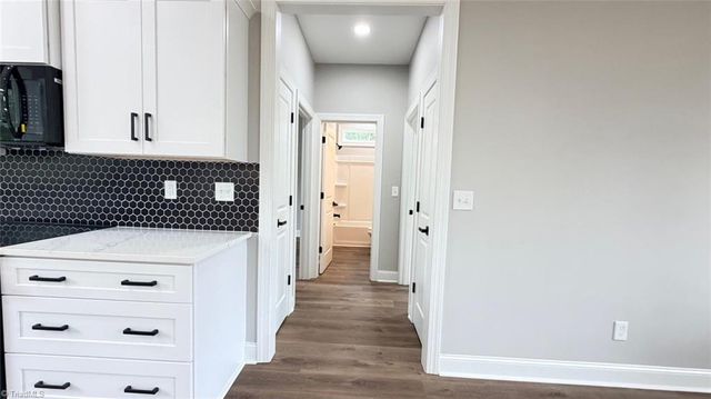 7219 Wanda Vista Lane, Pfafftown, NC 27040