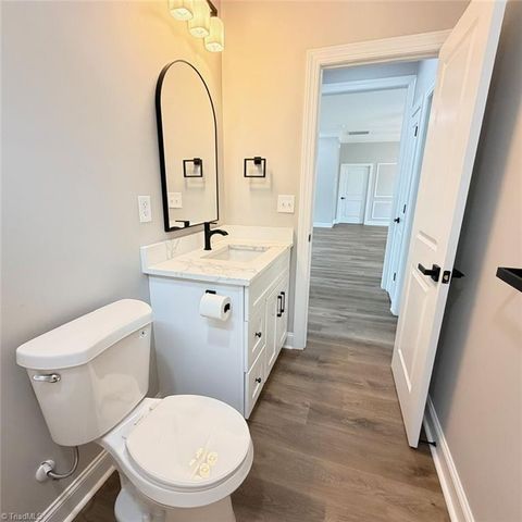7219 Wanda Vista Lane, Pfafftown, NC 27040