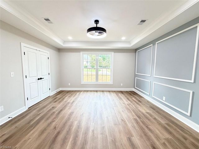 7219 Wanda Vista Lane, Pfafftown, NC 27040