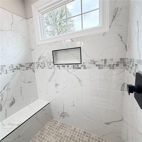 7219 Wanda Vista Lane, Pfafftown, NC 27040