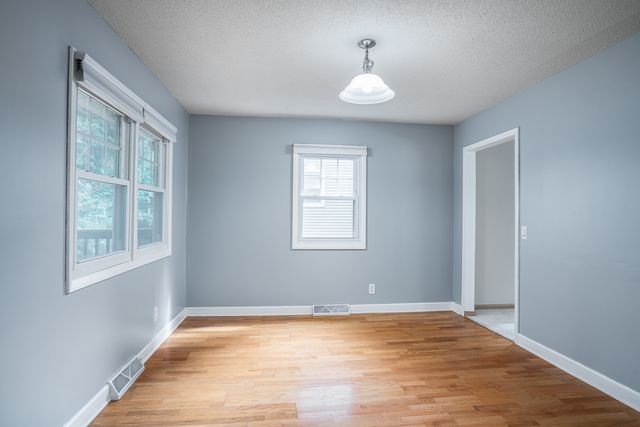 2611 34th Avenue Court, Rock Island, IL 61201
