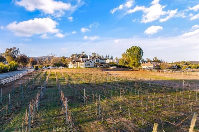 39550 Calle De Companero, Murrieta, CA 92562