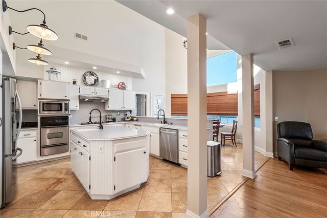 39550 Calle De Companero, Murrieta, CA 92562