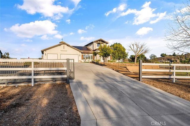 39550 Calle De Companero, Murrieta, CA 92562