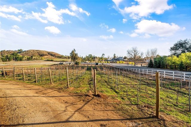 39550 Calle De Companero, Murrieta, CA 92562