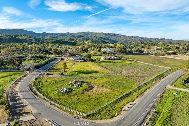 39550 Calle De Companero, Murrieta, CA 92562