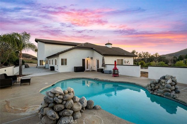 39550 Calle De Companero, Murrieta, CA 92562