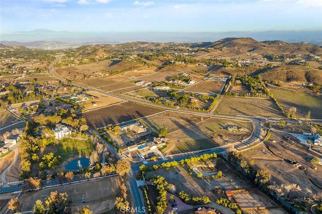 39550 Calle De Companero, Murrieta, CA 92562