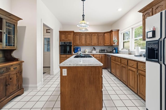 160 Tarter Street, Somerset, KY 42503