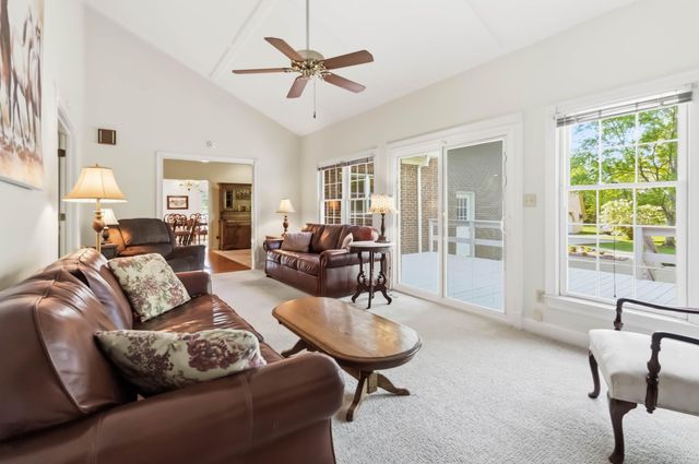 160 Tarter Street, Somerset, KY 42503