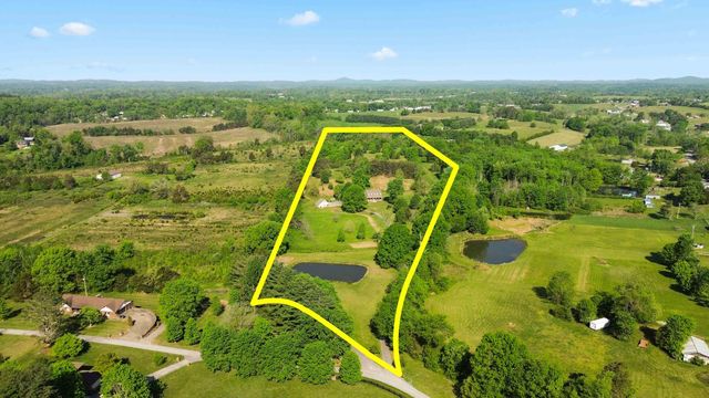 160 Tarter Street, Somerset, KY 42503