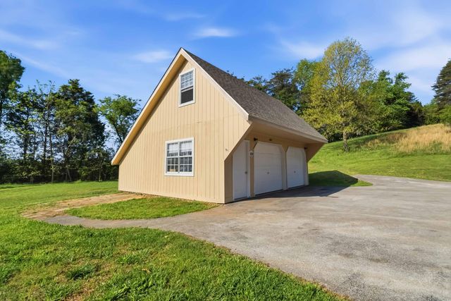 160 Tarter Street, Somerset, KY 42503