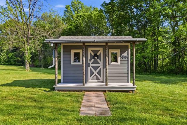 160 Tarter Street, Somerset, KY 42503