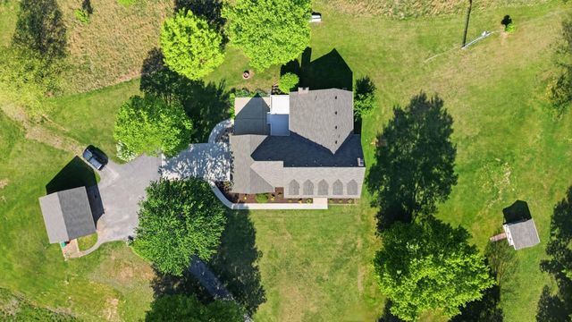 160 Tarter Street, Somerset, KY 42503