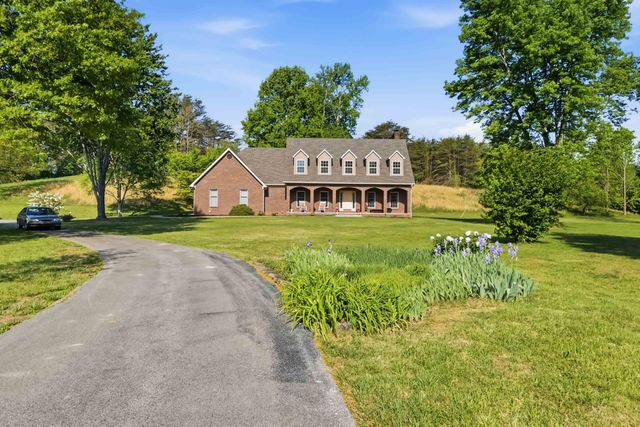 160 Tarter Street, Somerset, KY 42503