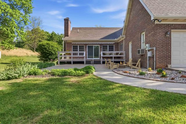 160 Tarter Street, Somerset, KY 42503