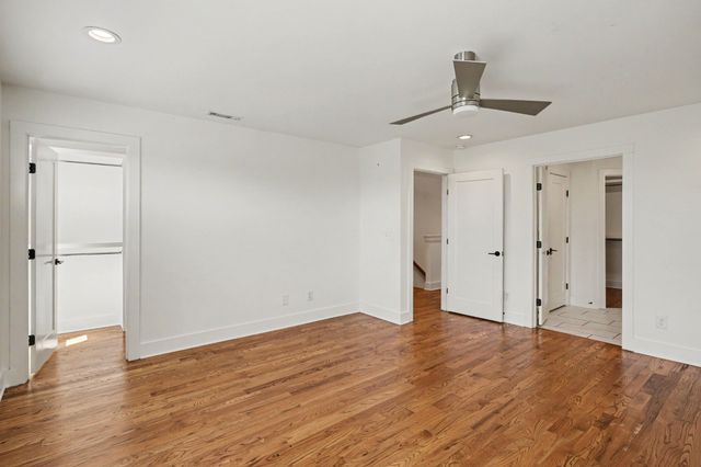 99 Fern Ave, Nashville, TN 37207